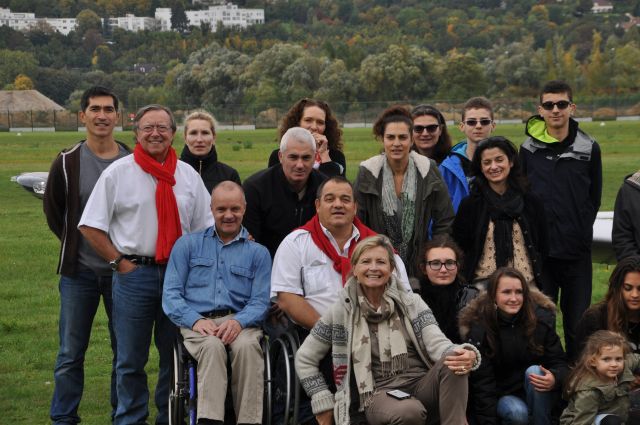2013-10-20-dta-04--0276-mama-razzi.JPG