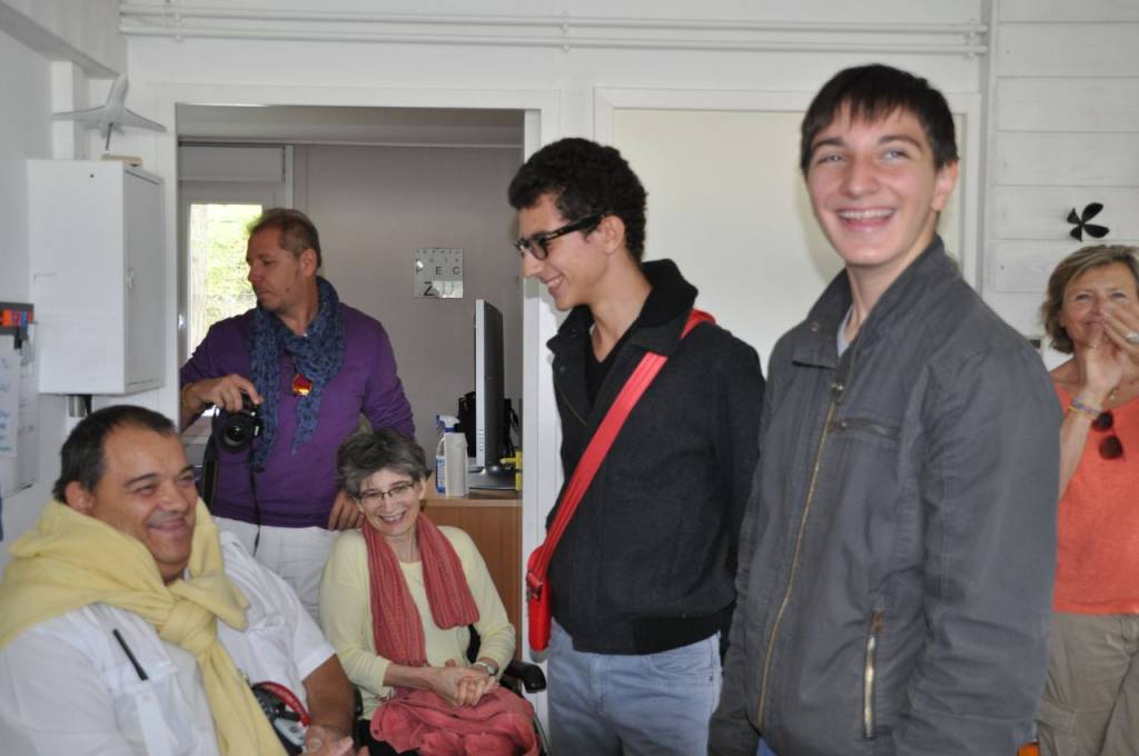 2014-10-05-DSC_0208-mama-razzi.JPG