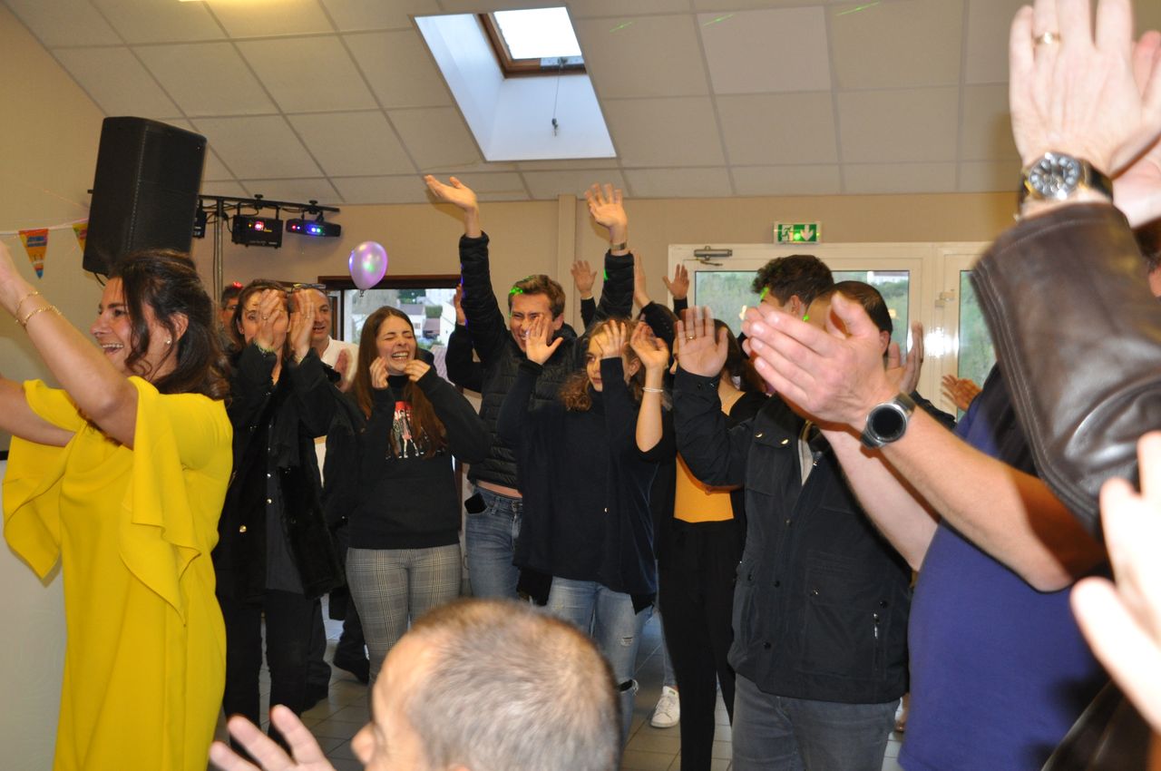 2019-05-04-(19h56)-dsc-0092-(mama-razzi).jpg
