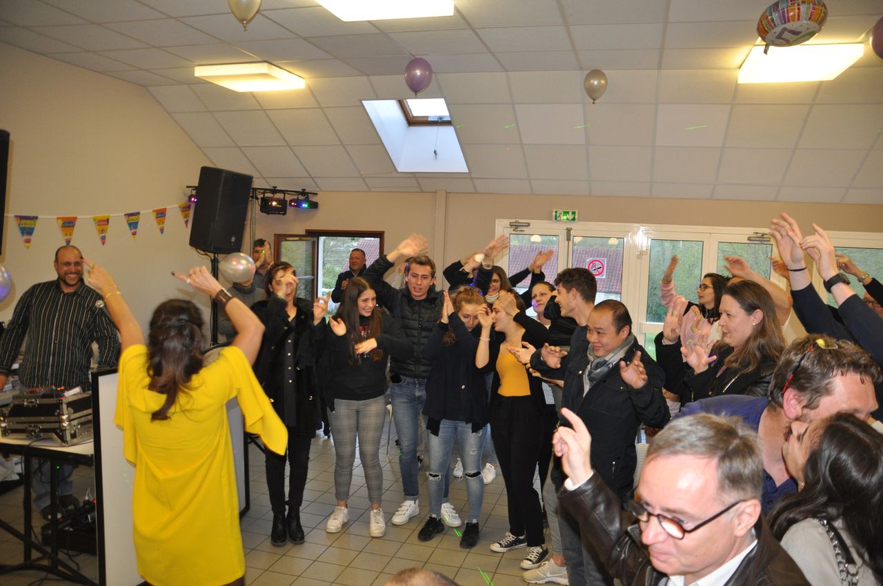 2019-05-04-(19h56)-dsc-0098-(mama-razzi).jpg