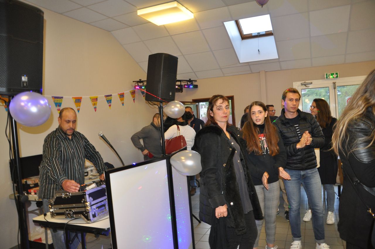 2019-05-04-(19h57)-dsc-0112-(mama-razzi).jpg