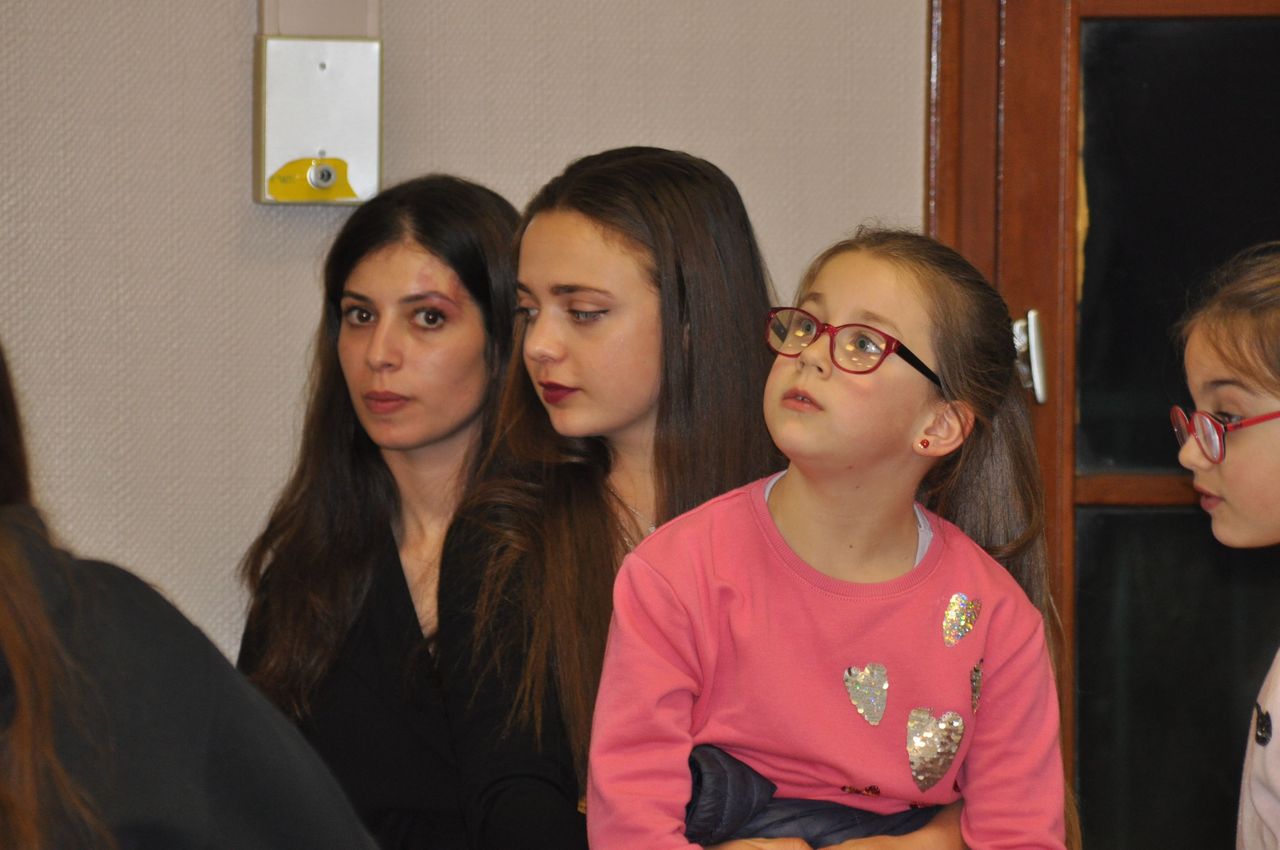 2019-05-04-(20h35)-dsc-0190-(mama-razzi).jpg