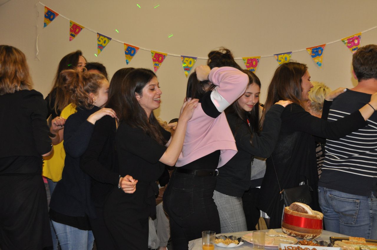2019-05-04-(20h49)-dsc-0239-(mama-razzi).jpg