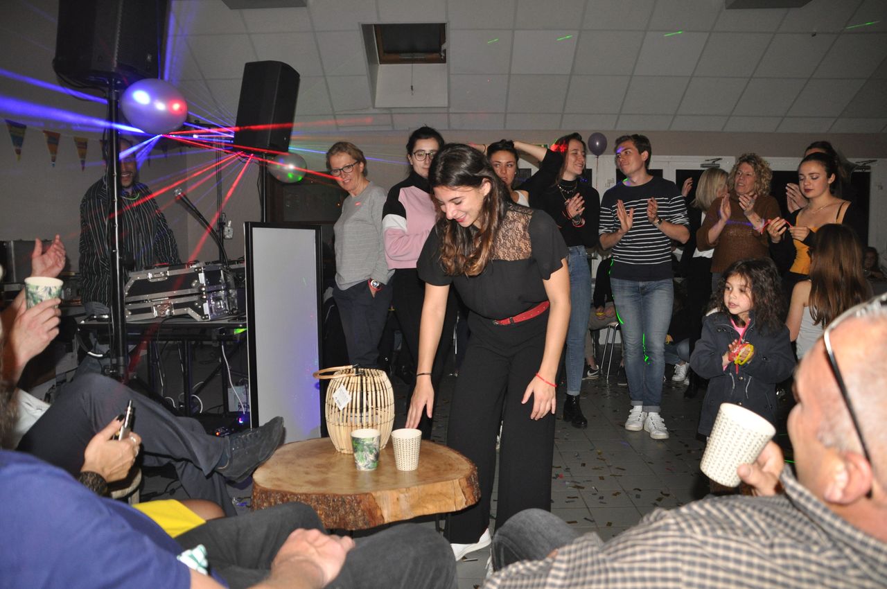 2019-15-15-(00h13)-dsc-1020-(mama-razzi).jpg