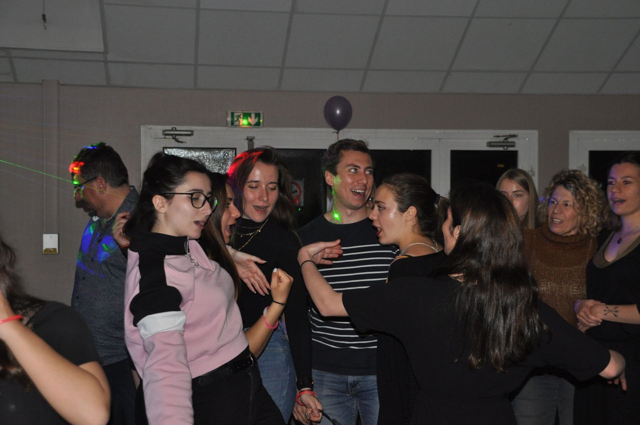 2019-15-15-(00h13)-dsc-1024-(mama-razzi).jpg
