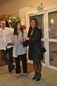 2019-05-04-(19h54)-dsc-0068-(mama-razzi).jpg 2019-05-04-(19h54)-dsc-0068-(mama-razzi).jpg