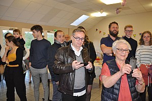 2019-05-04-(19h54)-dsc-0074-(mama-razzi).jpg 2019-05-04-(19h54)-dsc-0074-(mama-razzi).jpg
