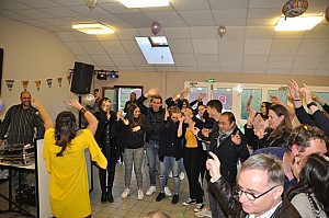 2019-05-04-(19h56)-dsc-0098-(mama-razzi).jpg 2019-05-04-(19h56)-dsc-0098-(mama-razzi).jpg