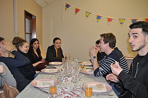 2019-05-04-(20h19)-dsc-0179-(mama-razzi).jpg 2019-05-04-(20h19)-dsc-0179-(mama-razzi).jpg
