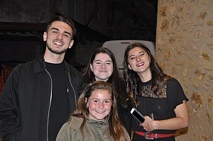 2019-05-04-(20h40)-dsc-0210-(mama-razzi).jpg 2019-05-04-(20h40)-dsc-0210-(mama-razzi).jpg