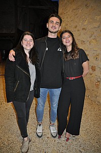 2019-05-04-(20h41)-dsc-0214-(mama-razzi).jpg 2019-05-04-(20h41)-dsc-0214-(mama-razzi).jpg