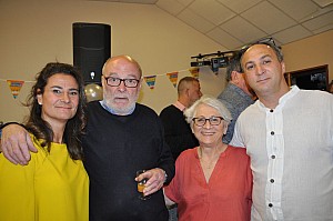 2019-05-04-(20h46)-dsc-0230-(mama-razzi).jpg 2019-05-04-(20h46)-dsc-0230-(mama-razzi).jpg