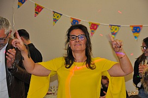 2019-05-04-(20h49)-dsc-0252-(mama-razzi).jpg 2019-05-04-(20h49)-dsc-0252-(mama-razzi).jpg