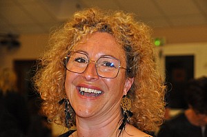 2019-05-04-(21h43)-dsc-0432-(mama-razzi).jpg 2019-05-04-(21h43)-dsc-0432-(mama-razzi).jpg