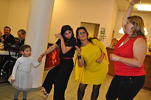 2019-05-04-(22h23)-dsc-0551-(mama-razzi).jpg 2019-05-04-(22h23)-dsc-0551-(mama-razzi).jpg