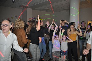 2019-05-04-(23h00)-dsc-0805-(mama-razzi).jpg 2019-05-04-(23h00)-dsc-0805-(mama-razzi).jpg