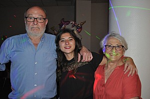 2019-05-04-(23h19)-dsc-0910-(mama-razzi).jpg 2019-05-04-(23h19)-dsc-0910-(mama-razzi).jpg