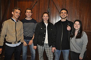 2019-05-04-(23h40)-dsc-0951-(mama-razzi).jpg 2019-05-04-(23h40)-dsc-0951-(mama-razzi).jpg
