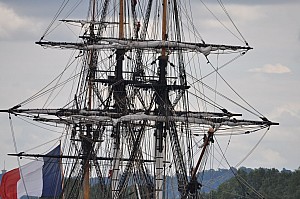 2019-06-16-(15h58)-armada-(mama-razzi)-0306.jpg 2019-06-16-(15h58)-armada-(mama-razzi)-0306.jpg