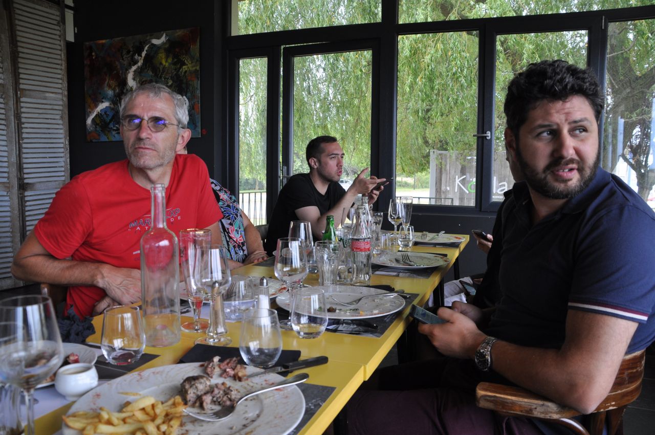 2019-07-06-(13h41)-dsc-0404-(mama-razzi).jpg