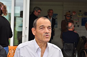 2019-10-13-(13h26)-dsc-0104-DTA-10-(mama-razzi).jpg 2019-10-13-(13h26)-dsc-0104-DTA-10-(mama-razzi).jpg