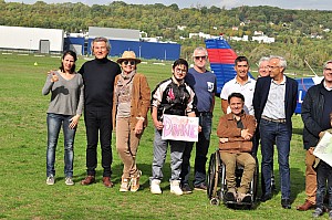2019-10-13-(13h35)-dsc-0146-DTA-10-(mama-razzi).jpg 2019-10-13-(13h35)-dsc-0146-DTA-10-(mama-razzi).jpg