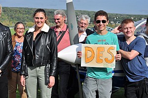 2019-10-13-(13h35)-dsc-0166-DTA-10-(mama-razzi).jpg 2019-10-13-(13h35)-dsc-0166-DTA-10-(mama-razzi).jpg