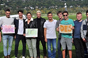 2019-10-13-(13h40)-dsc-0234-DTA-10-(mama-razzi).jpg 2019-10-13-(13h40)-dsc-0234-DTA-10-(mama-razzi).jpg