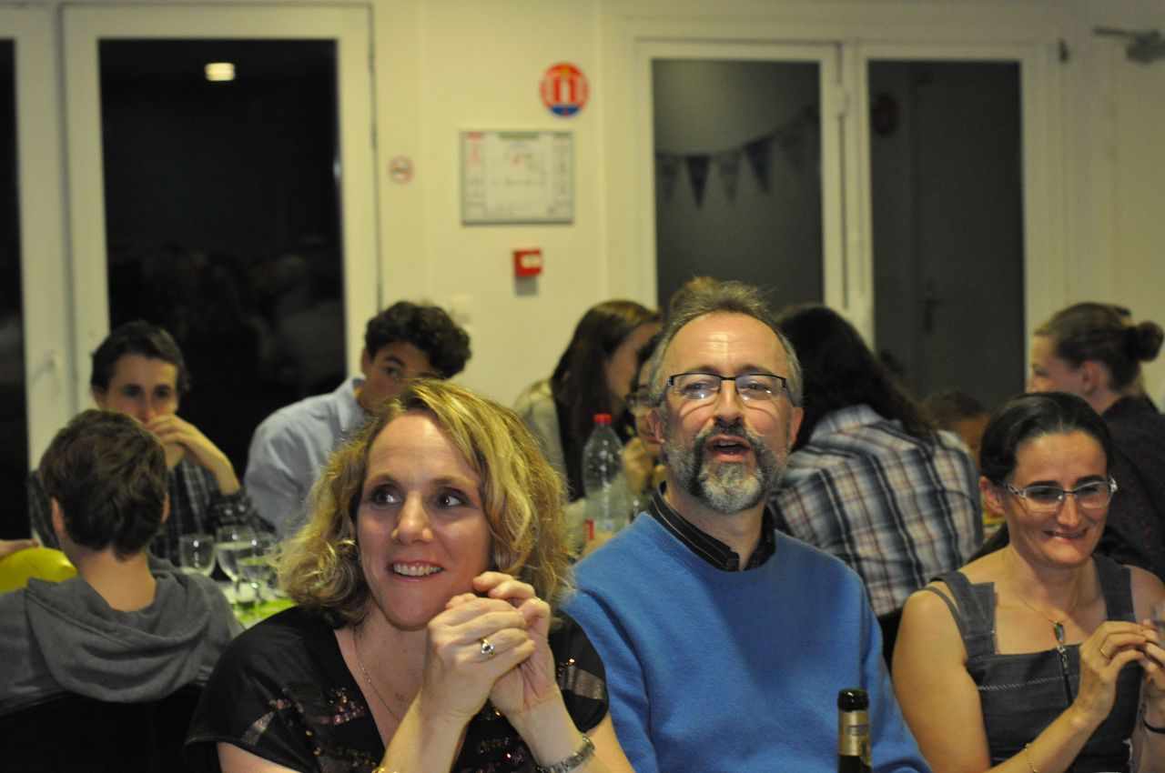 2019-10-19-(20h28)-dsc-0601-(mama-razzi).jpg