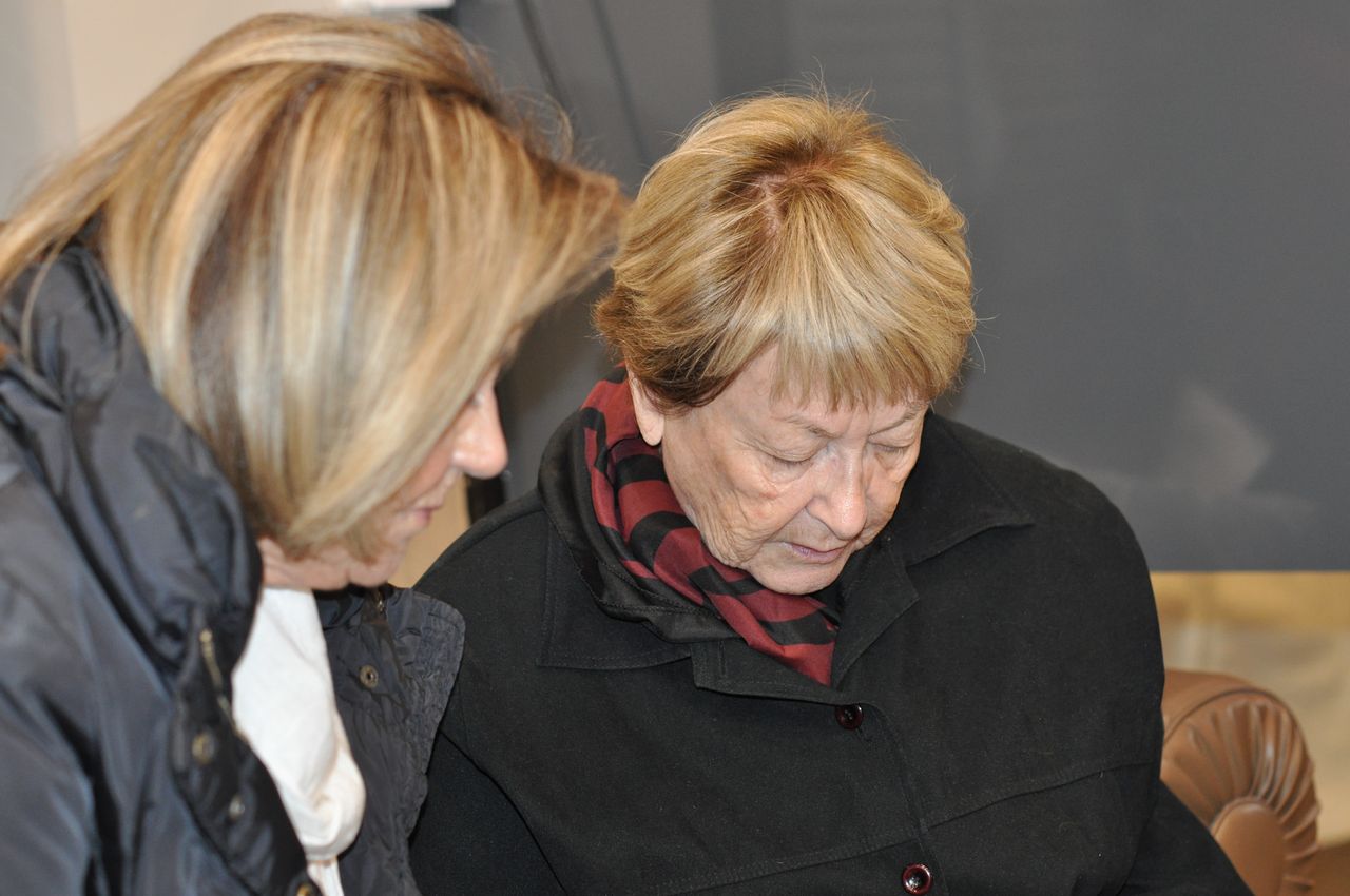 2019-11-09-(18h00)-dsc-0234-(mama-razzi).jpg