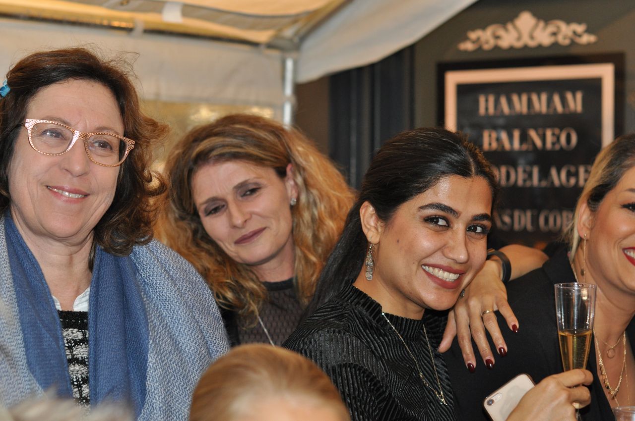 2019-11-09-(18h19)-dsc-0322-(mama-razzi).jpg