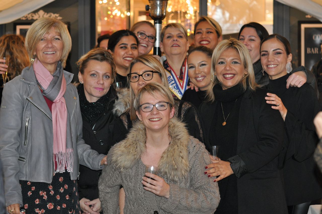 2019-11-09-(18h21)-dsc-0339-(mama-razzi).jpg