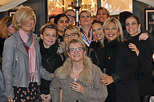 2019-11-09-(18h21)-dsc-0338-(mama-razzi).jpg 2019-11-09-(18h21)-dsc-0338-(mama-razzi).jpg