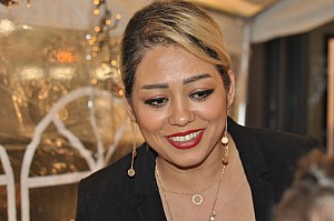 2019-11-09-(18h26)-dsc-0344-(mama-razzi).jpg 2019-11-09-(18h26)-dsc-0344-(mama-razzi).jpg