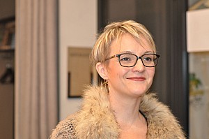 2019-11-09-(18h29)-dsc-0364-(mama-razzi).jpg 2019-11-09-(18h29)-dsc-0364-(mama-razzi).jpg
