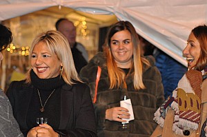 2019-11-09-(18h36)-dsc-0414-(mama-razzi).jpg 2019-11-09-(18h36)-dsc-0414-(mama-razzi).jpg