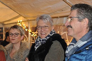 2019-11-09-(18h47)-dsc-0469-(mama-razzi).jpg 2019-11-09-(18h47)-dsc-0469-(mama-razzi).jpg