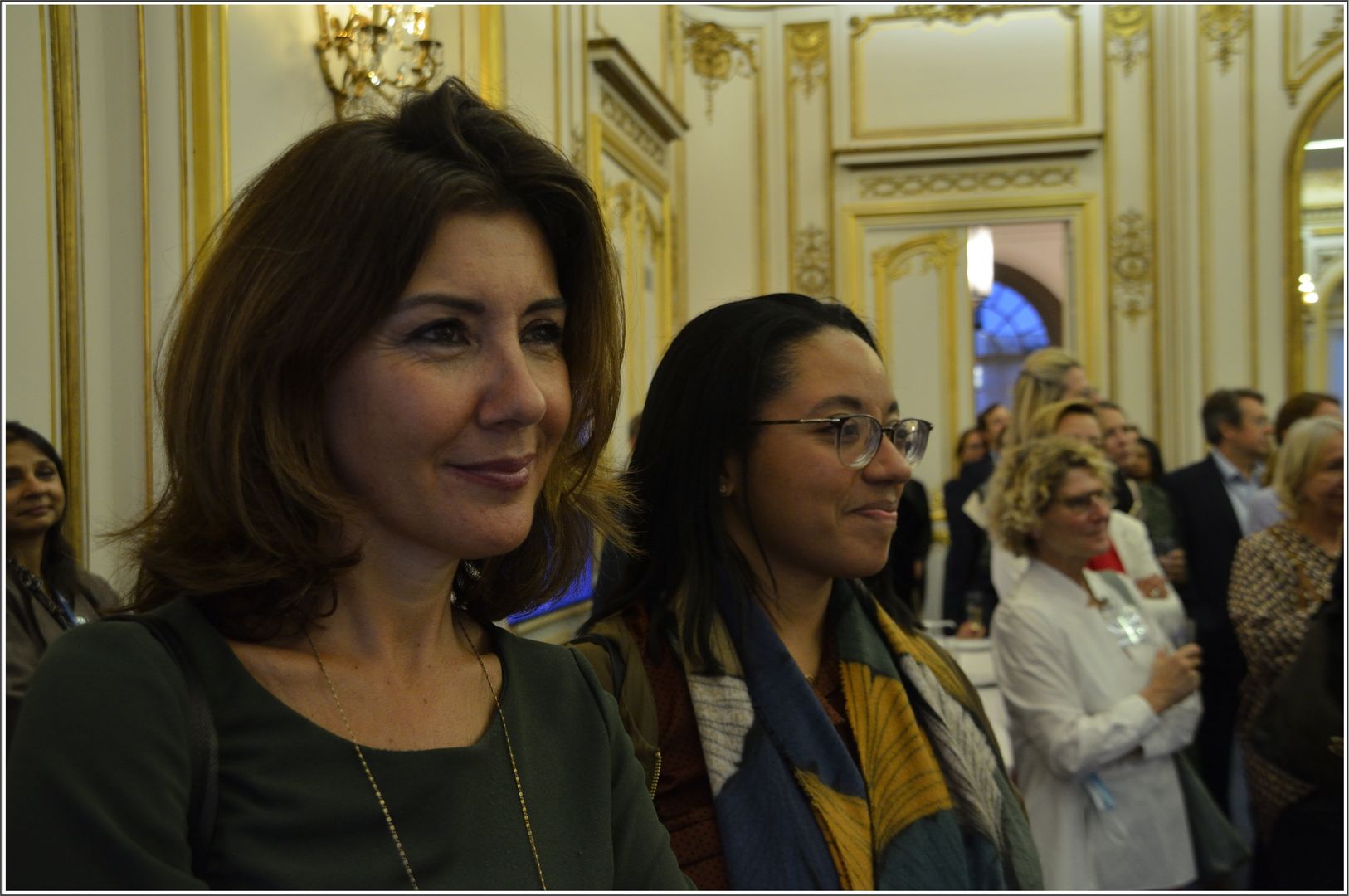 2021-10-20-(17h47m56s)-dsc-0835-mama-razzi.JPG