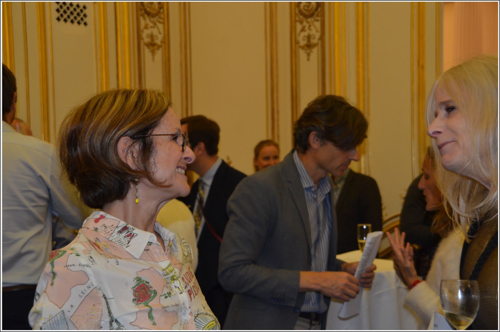 2021-10-20-(18h00m02s)-dsc-0924-mama-razzi.jpg