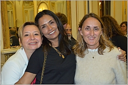 2021-10-20-(18h03m24s)-dsc-0947-mama-razzi_01.JPG