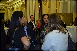 2021-10-20-(18h05m10s)-dsc-0953-mama-razzi_01.JPG