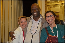 2021-10-20-(18h50m26s)-dsc-1047-mama-razzi.jpg