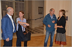 2021-10-20-(19h05m36s)-dsc-1096-mama-razzi.jpg