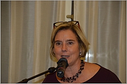 2021-10-20-(19h10m46s)-dsc-1113-mama-razzi.jpg