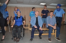 2022-06-07-(20h22m36s)-dsc_6011-mama-razzi.jpg 2022-06-07-(20h22m36s)-dsc_6011-mama-razzi.jpg