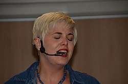 2022-06-07-(20h24m54s)-dsc_6040-mama-razzi.jpg 2022-06-07-(20h24m54s)-dsc_6040-mama-razzi.jpg