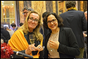 2022-12-09-(18h37)-dsc_0184-mama-razzi-encadre.jpg 2022-12-09-(18h37)-dsc_0184-mama-razzi-encadre.jpg