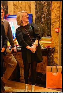 2022-12-09-(19h13)-dsc_0256-mama-razzi-encadre.jpg 2022-12-09-(19h13)-dsc_0256-mama-razzi-encadre.jpg