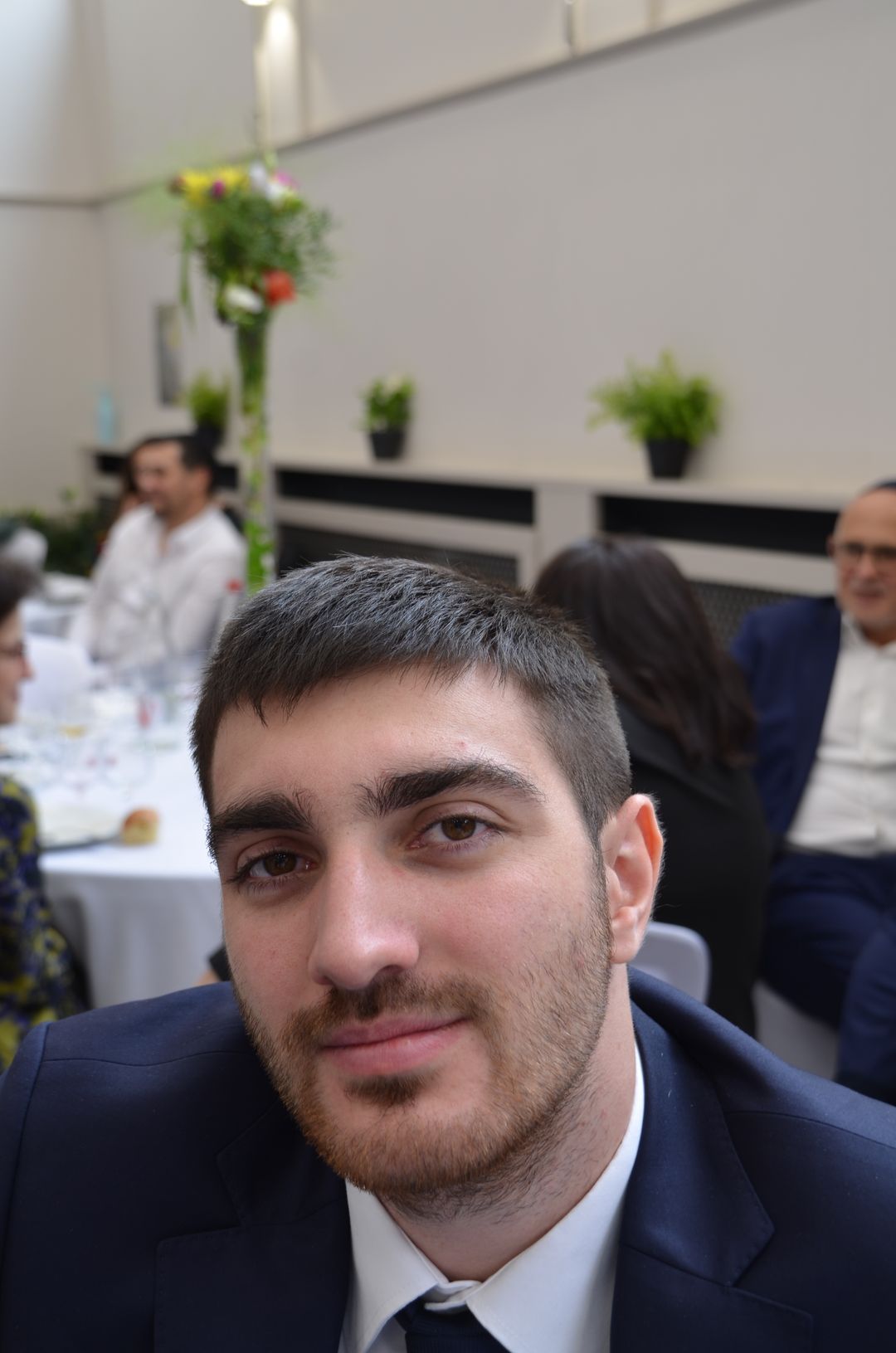 13-2023-03-12-(15h30m)-dsc_0465-mama-razzi.jpg