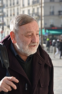 01-2023-02-13-(14h23m)-DSC_0024a-mama-razzi.JPG
